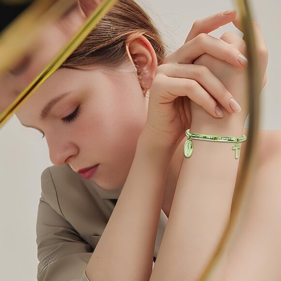 Elegant Stainless Steel Christian Bracelet for Women with Engraved Quote & Cross - Picture 5 of 7